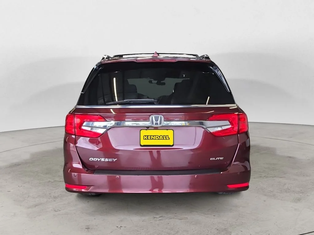 Used 2019 Red Honda Elite image 10