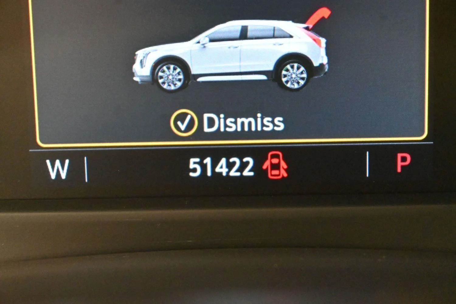 Used 2020 Radiant Silver Metallic Cadillac FWD Premium Luxury image 21