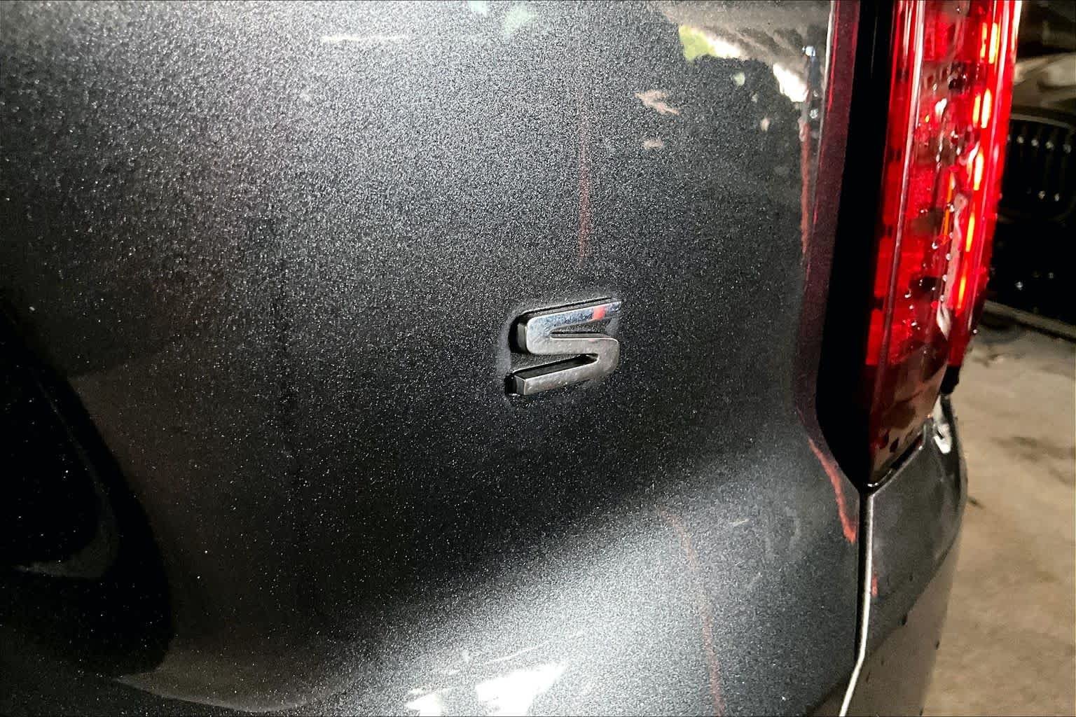 Used 2021 Gravity Grey Kia S image 9