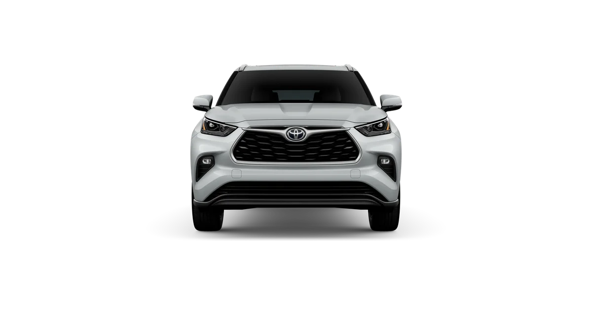 New 2026 Wind Chill Pearl Toyota XLE image 17