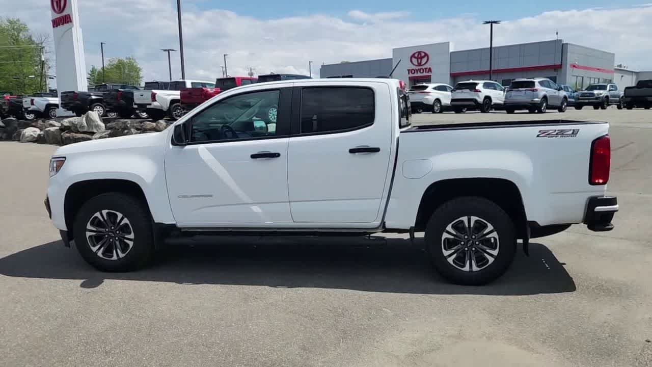 Used 2022 Summit White Chevrolet Z71 image 5