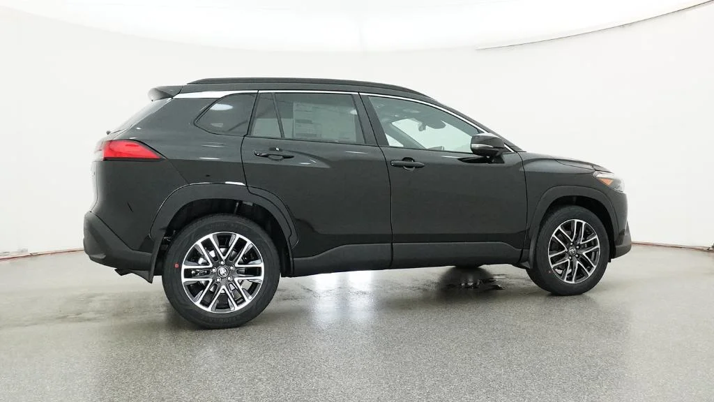 New 2026 Jet Black Toyota XLE image 60