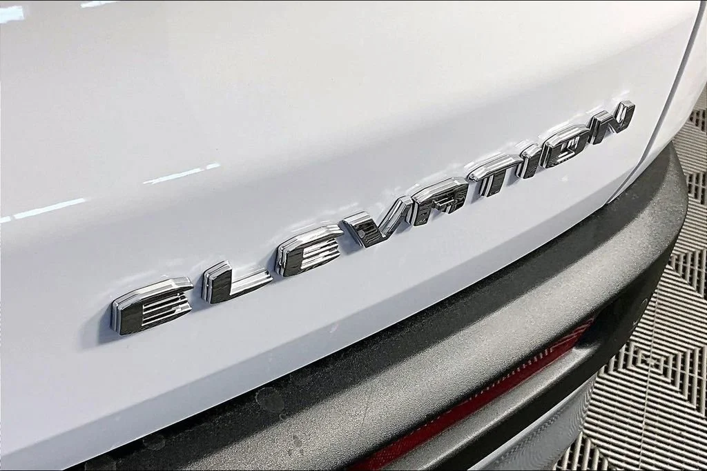 New 2026 Summit White GMC Elevation image 10