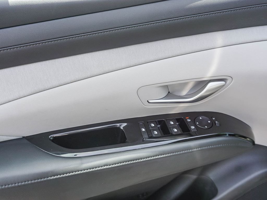Used 2025 Gray Hyundai Limited image 18