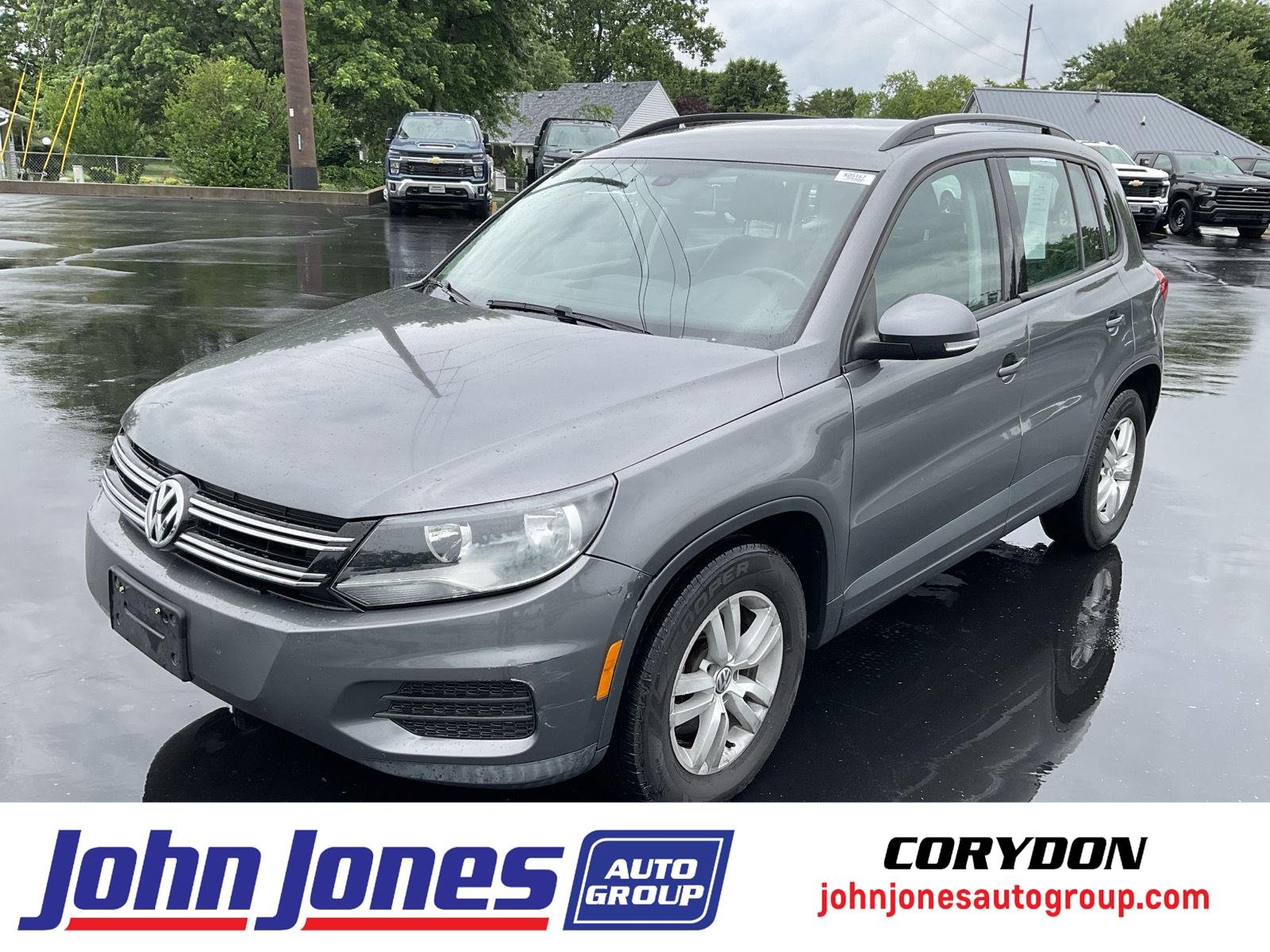 2016 Volkswagen Tiguan 2.0T S 4Motion's photo
