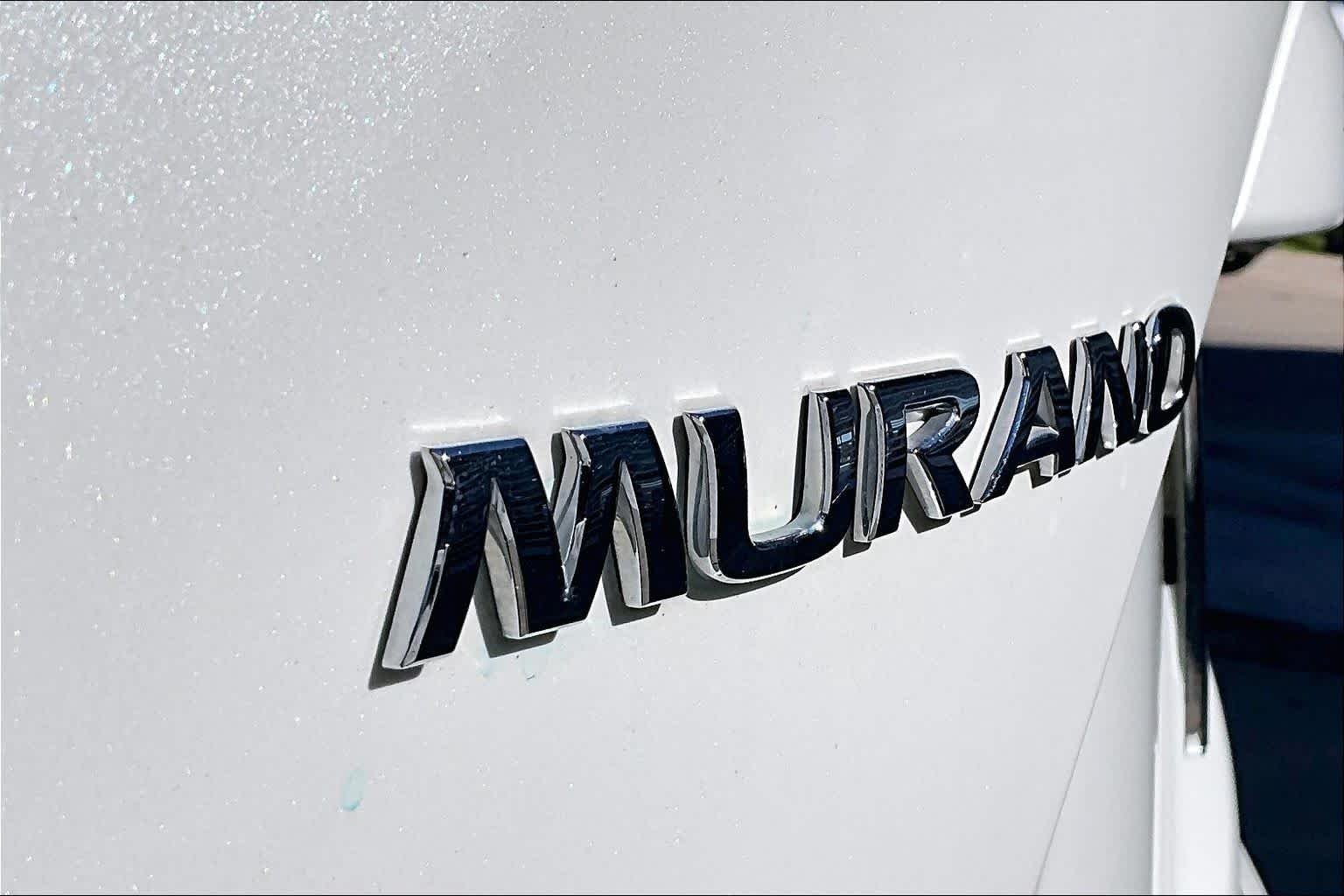 Used 2021 Pearl White Tricoat Nissan SV image 10