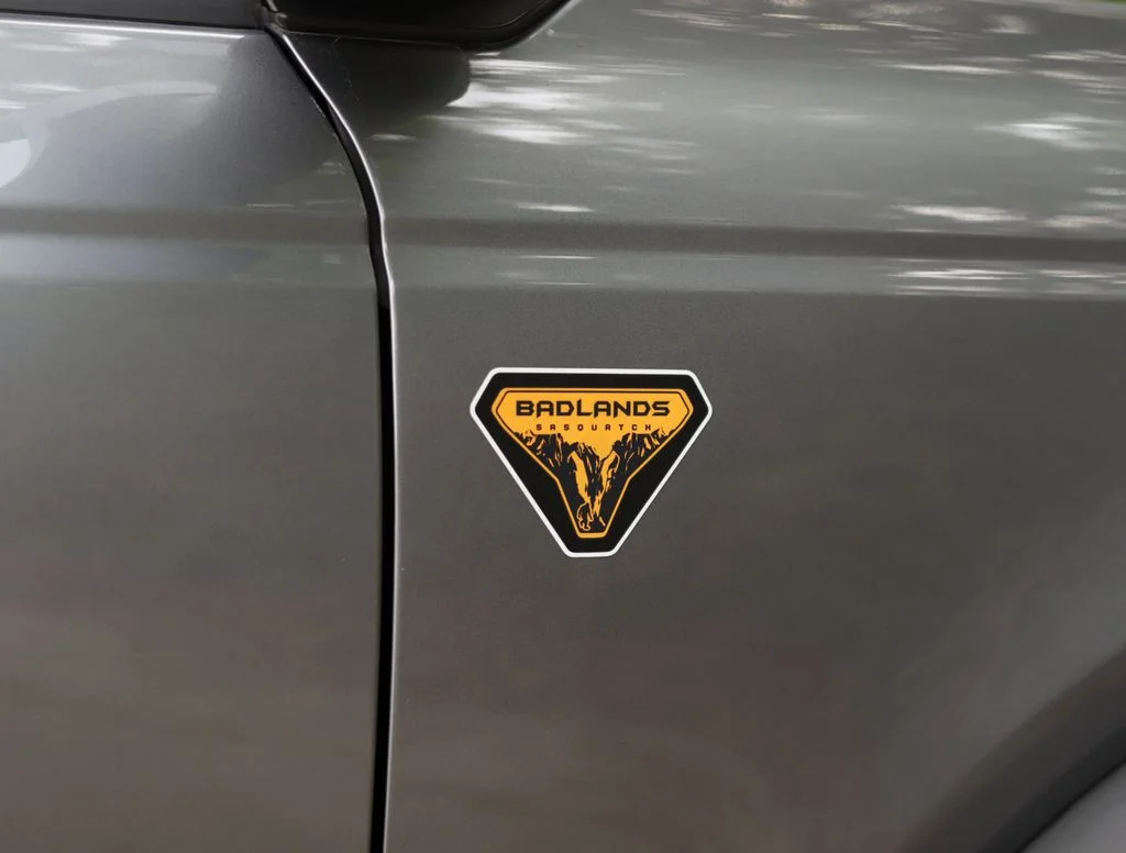 Used 2023 Gray Ford Badlands image 37