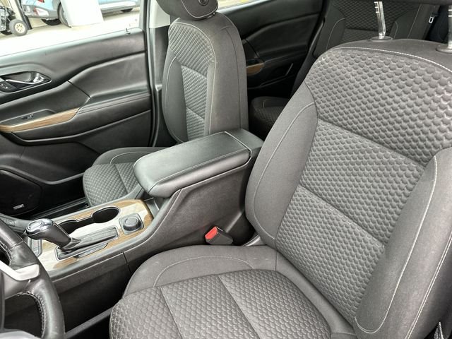 Used 2018 Red GMC SLE-2 image 15