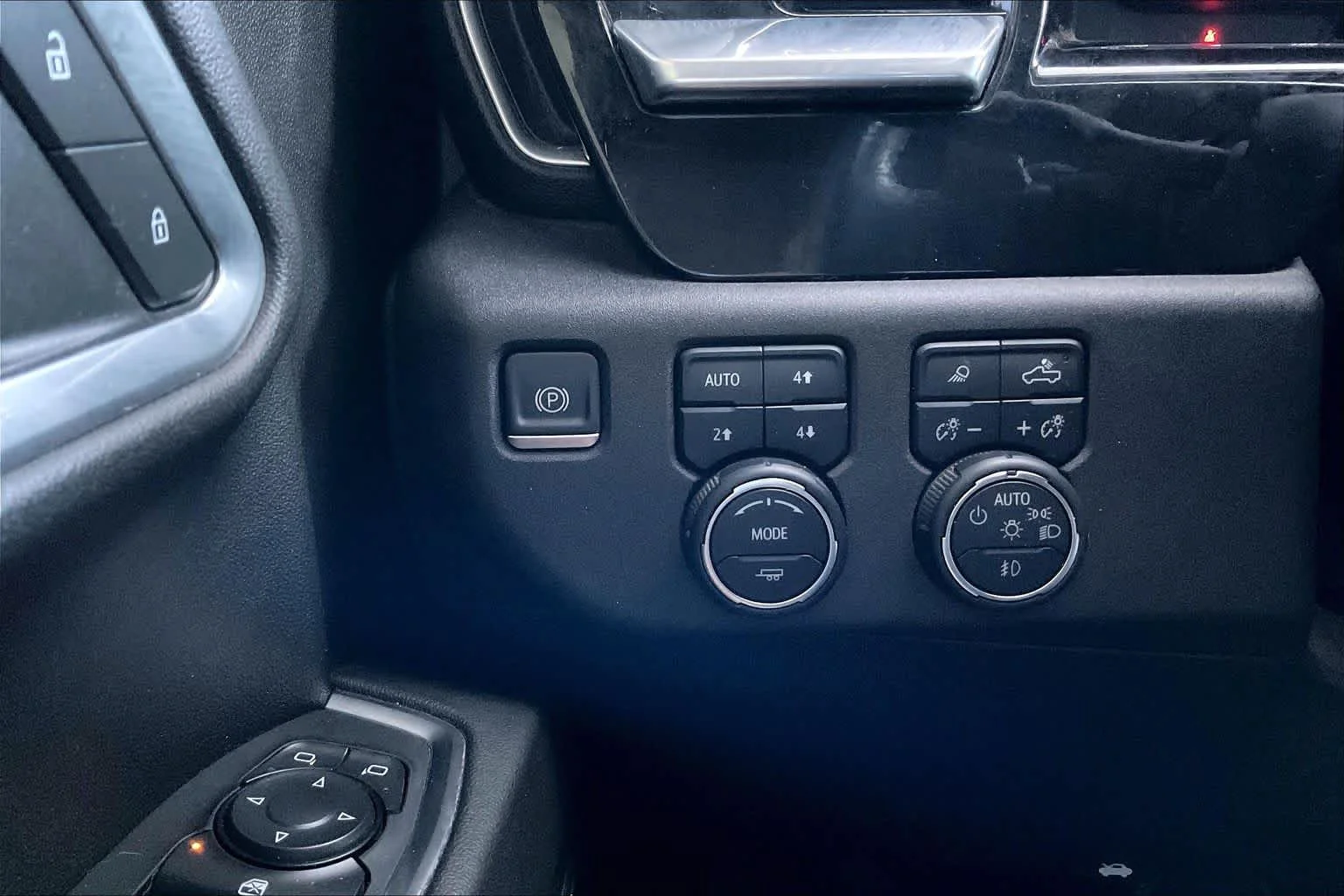 Used 2022 Dark Ash Metallic Chevrolet RST image 33
