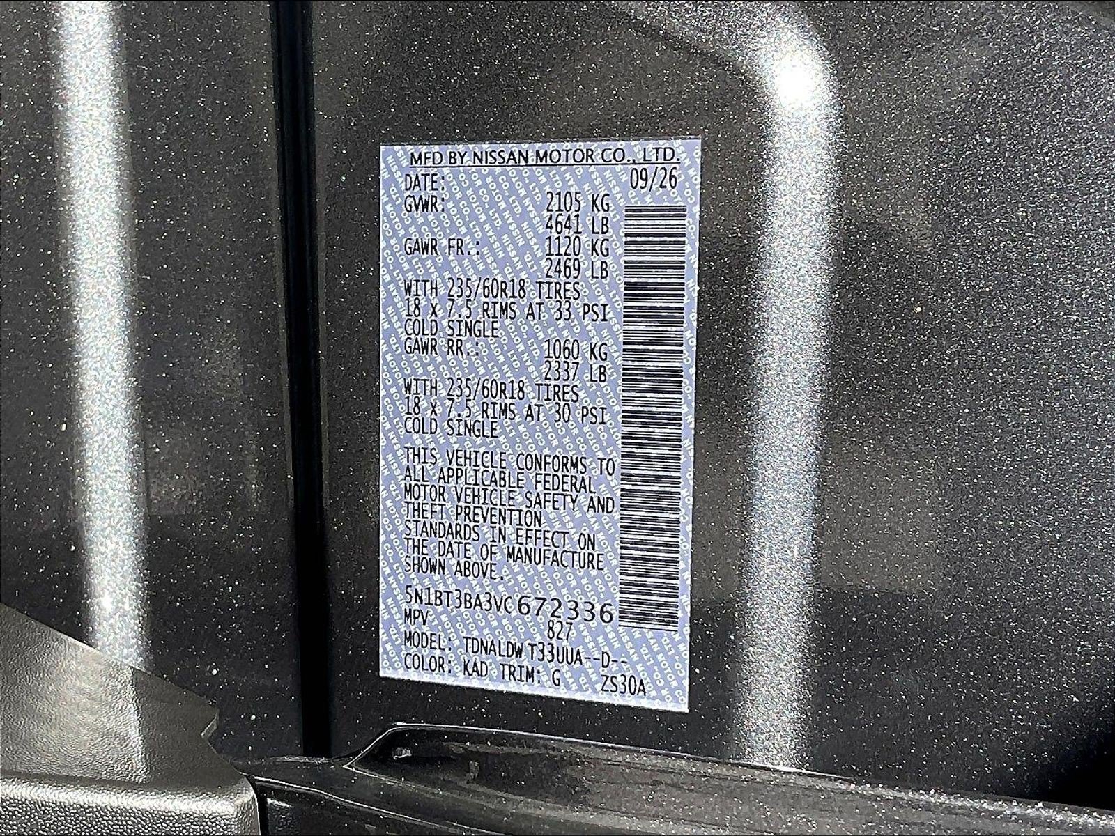 New 2027 Gray Nissan SV image 13
