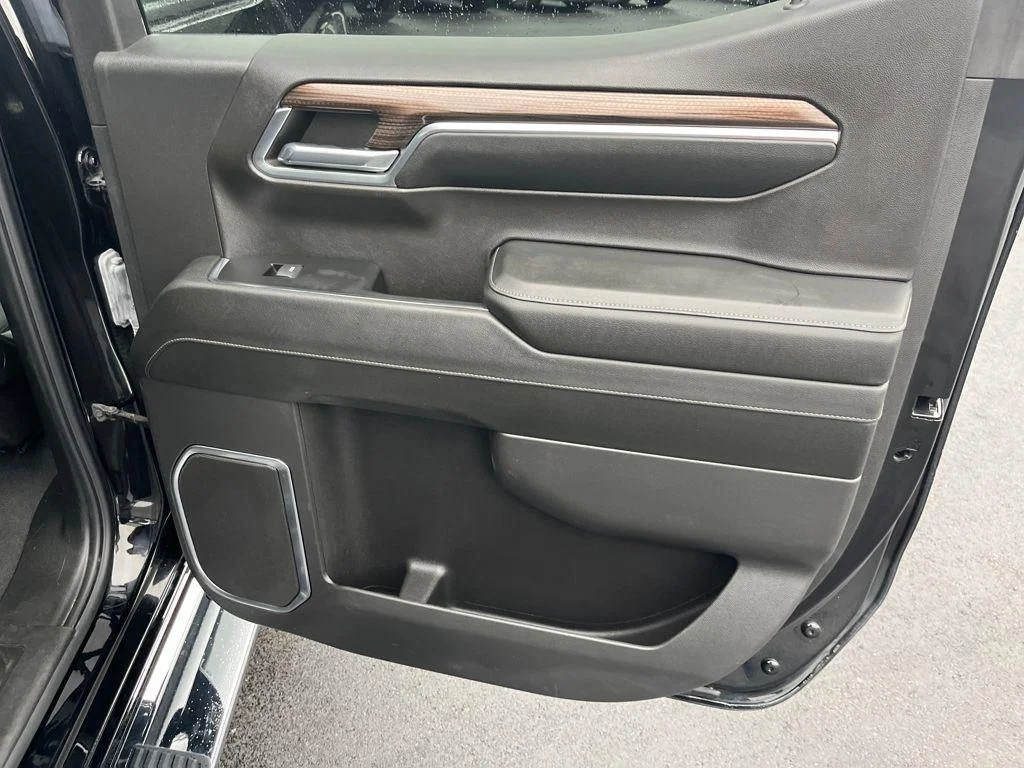 2024 Chevrolet Silverado 1500 LT - Photo 25