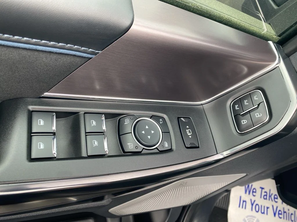 New 2026 Agate Black Metallic Ford F-250® Platinum® image 12