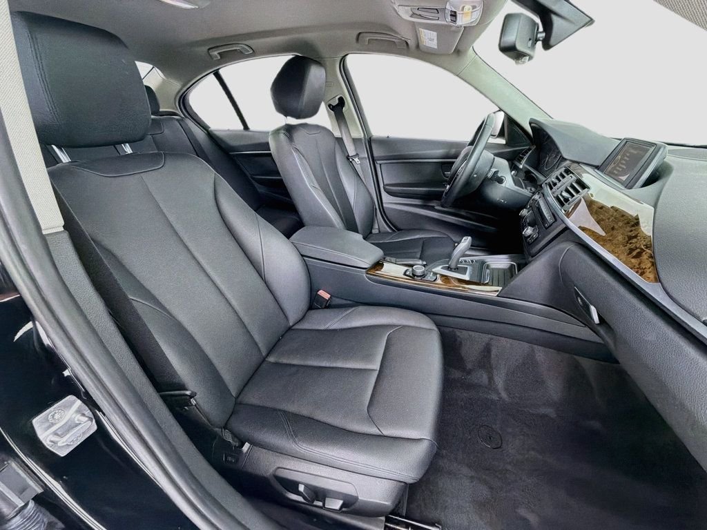 Used 2014 Jet Black BMW 328i xDrive image 25