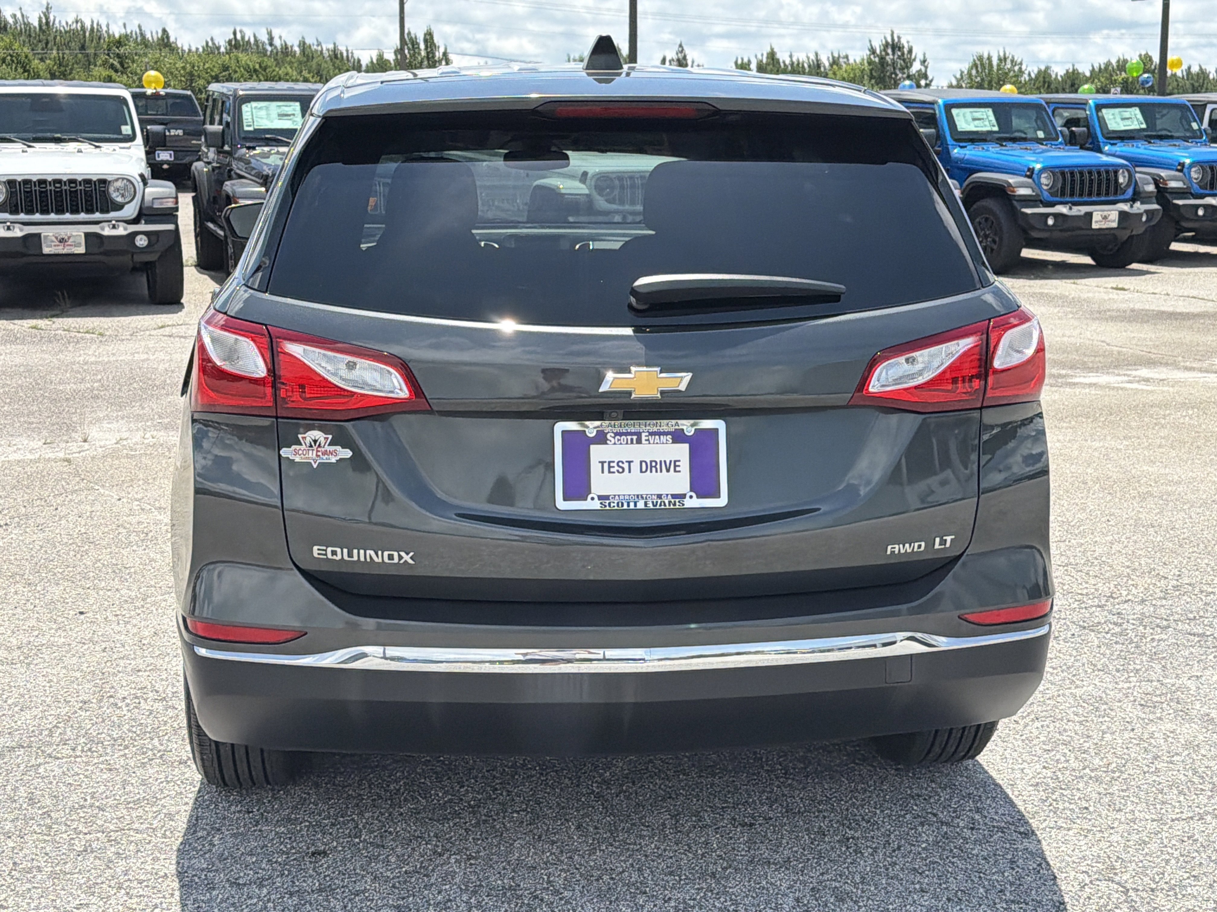 Used 2020 Nightfall Gray Metallic Chevrolet LT image 7