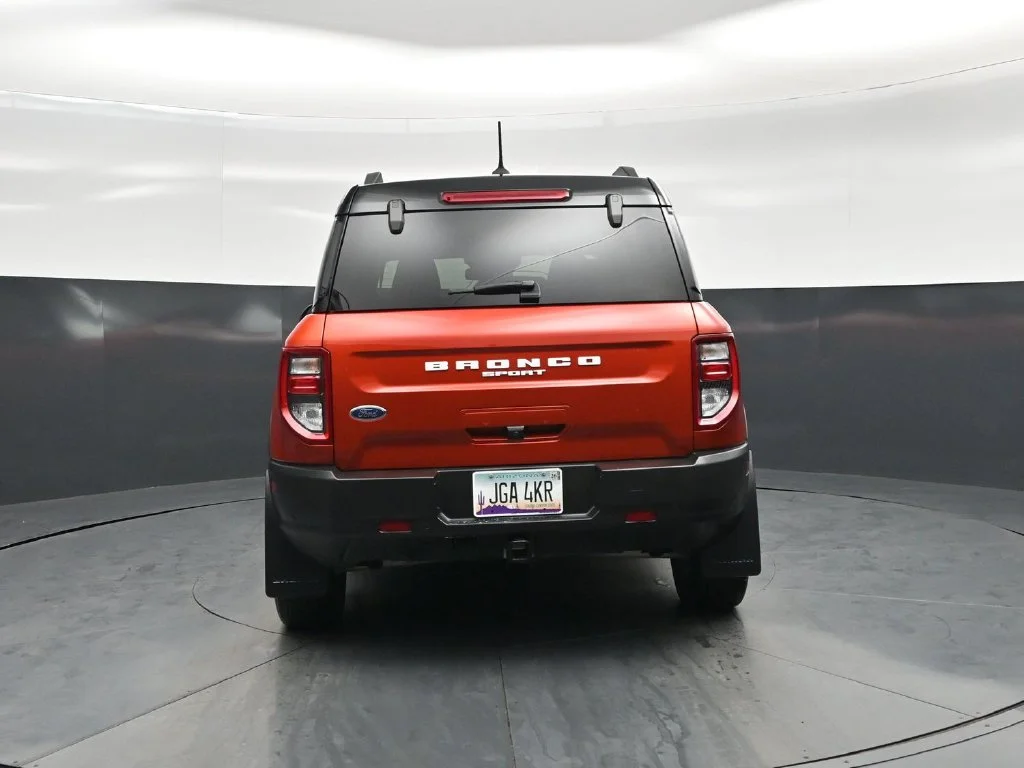 Used 2023 Red Ford Badlands image 23