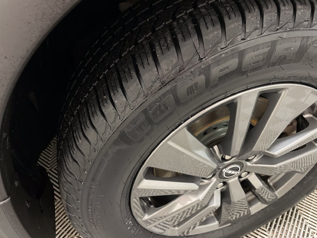 2022 Nissan Pathfinder SV - Photo 50