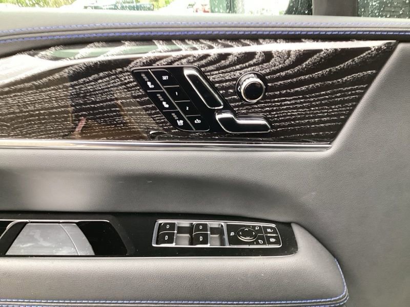 2025 Cadillac Escalade IQ Luxury 1 - Photo 16