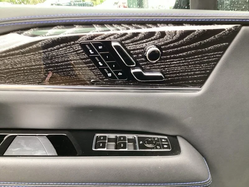 2025 Cadillac Escalade IQ Luxury 1 - Photo 16