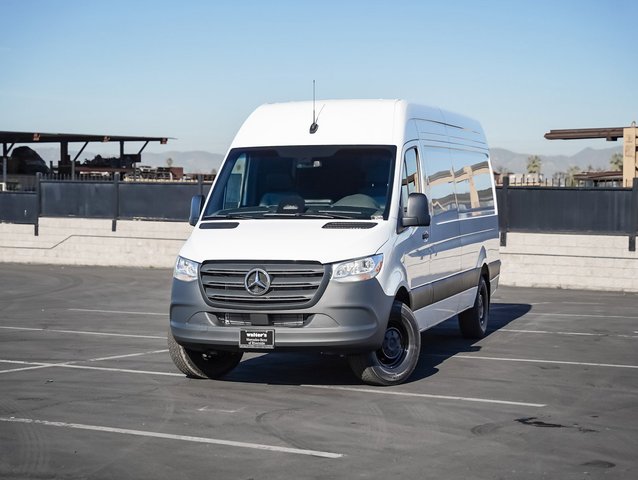 2026 Mercedes-Benz Sprinter Cargo Van 2500 High Roof I4 Diesel 170 RWD