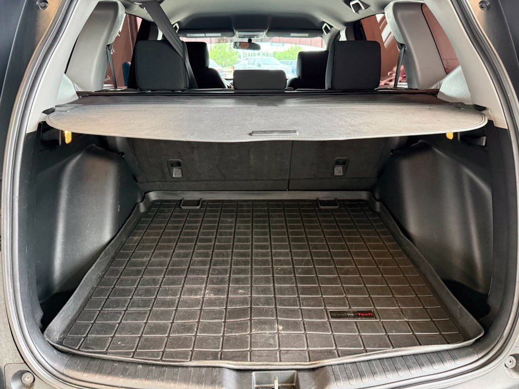Used 2018 Black Honda LX image 11