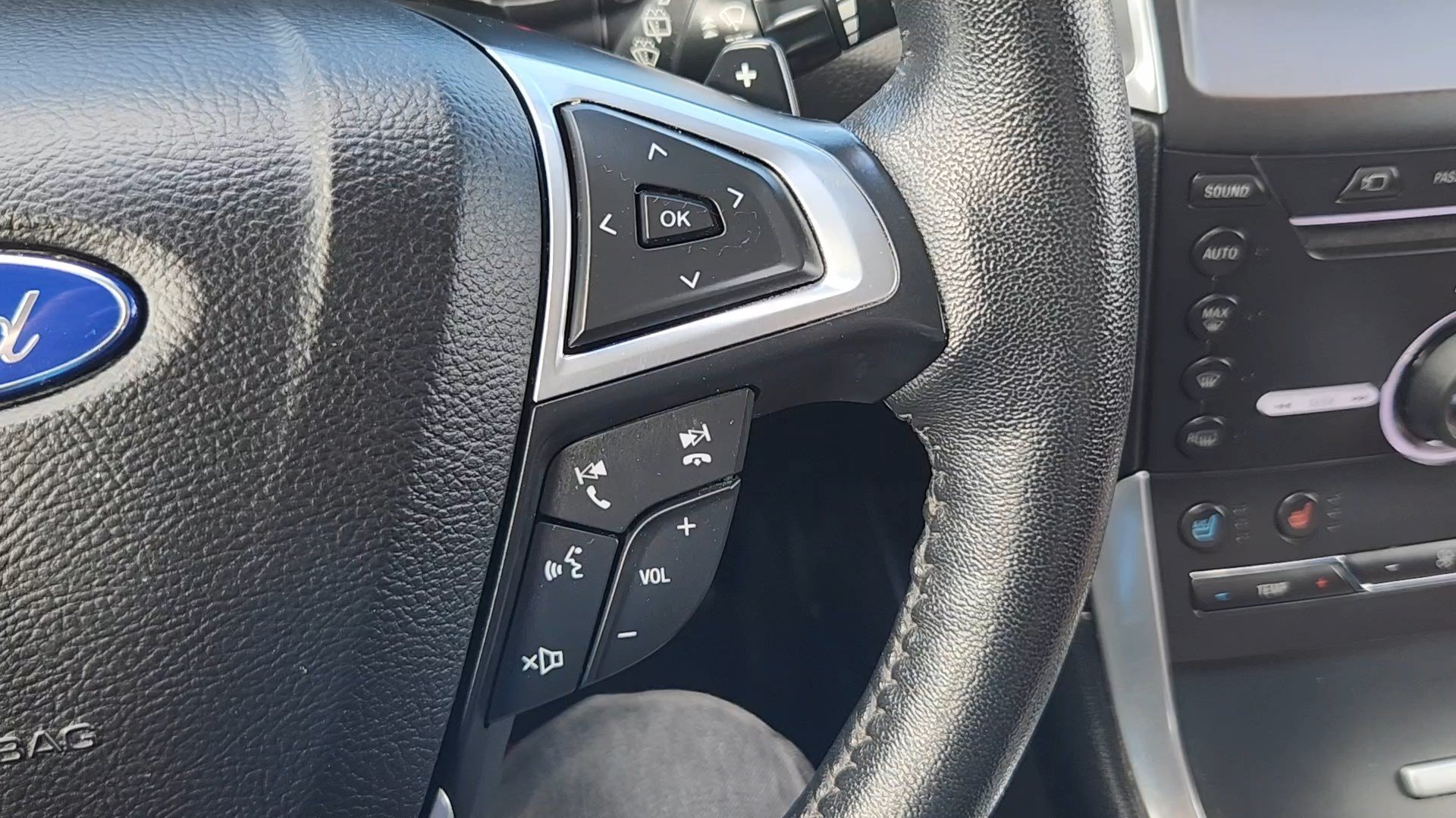 Used 2016 Bronze Fire Metallic Tinted Clearcoat Ford Titanium image 13