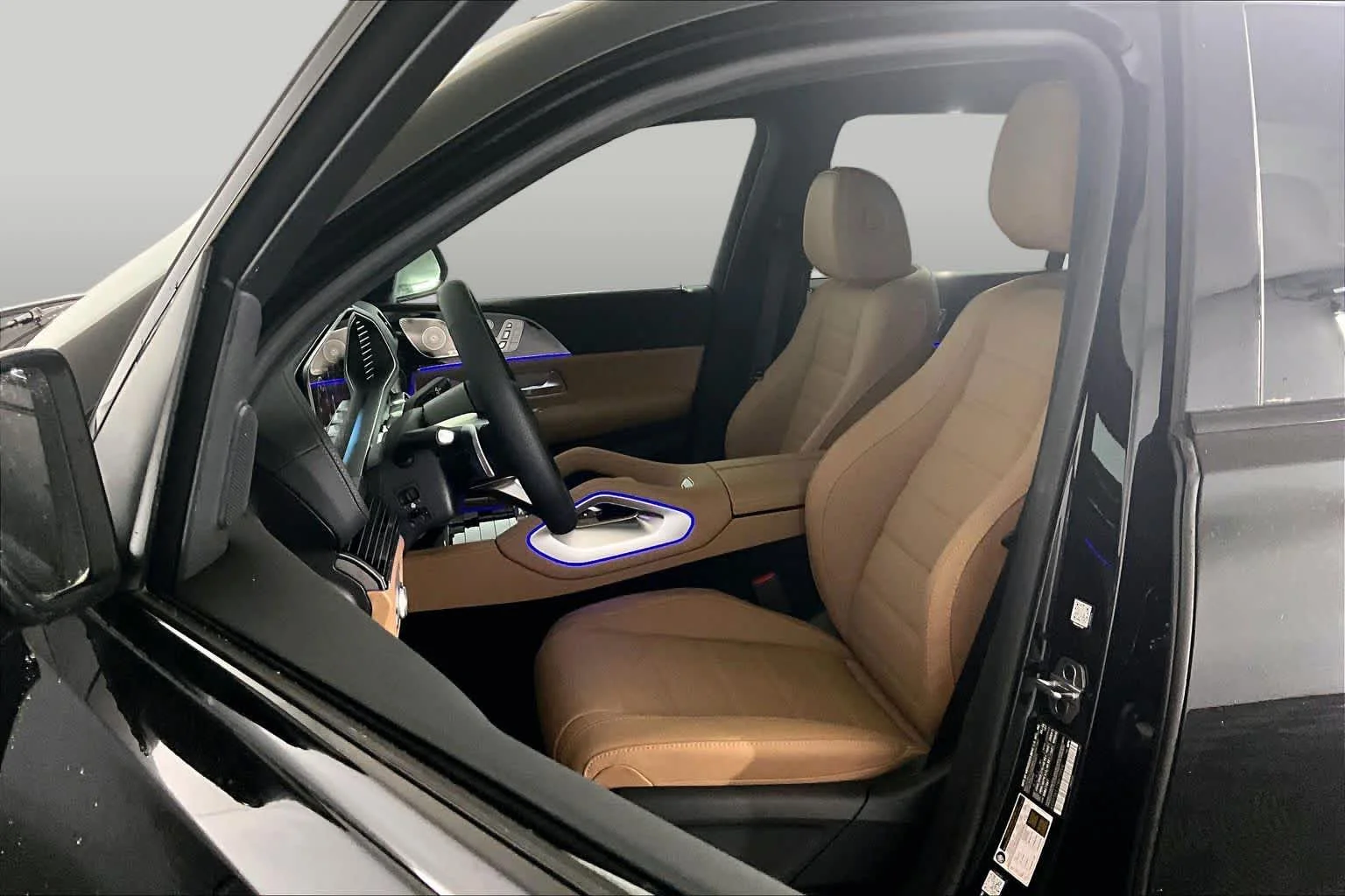 New 2026 Obsidian Black Metallic Mercedes-Benz GLS 450 image 14