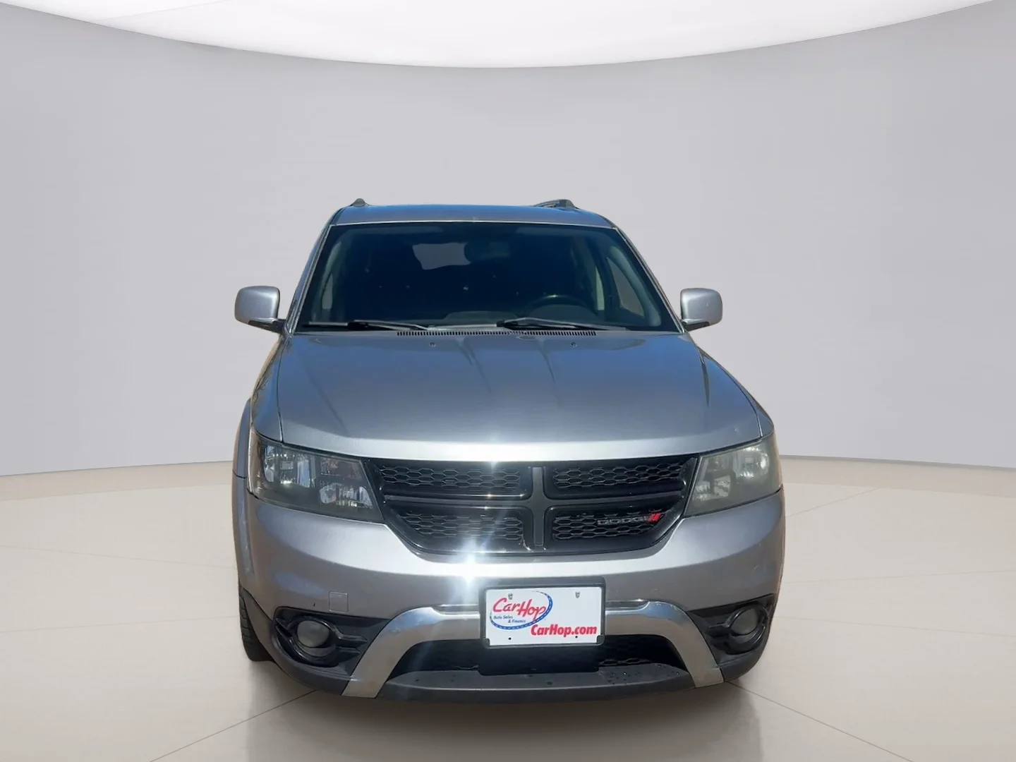 Used 2017 Silver Dodge CROSSROAD image 2