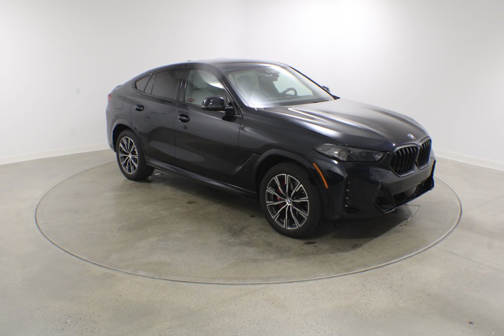 Used 2024 Carbon Black Metallic BMW xDrive40i image 8