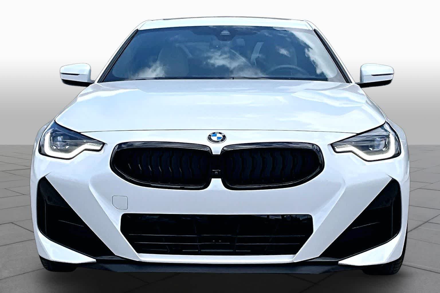 Used 2025 Mineral White Metallic BMW 230i image 3