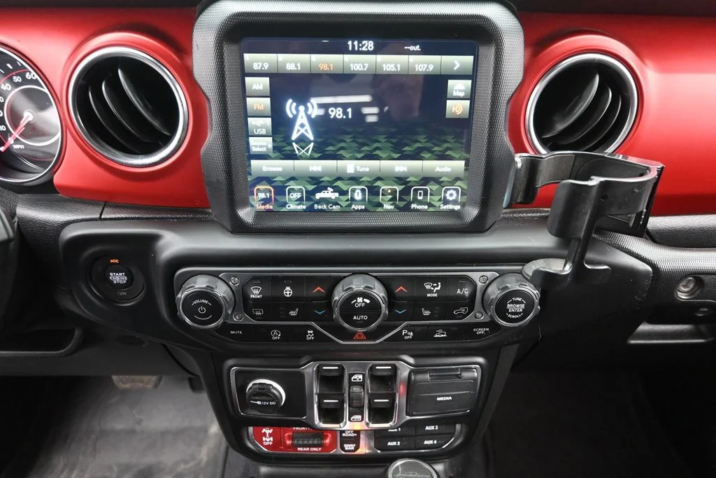 Certified Used 2021 Green Jeep Rubicon image 17