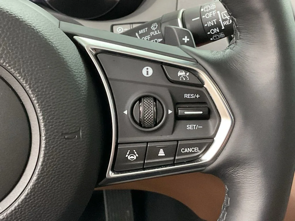 Used 2026 Carbon Metallic Acura Advance Package image 10