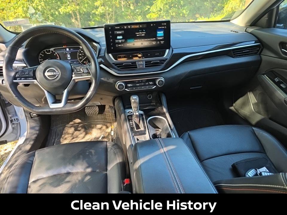 Used 2024 Gray Nissan 2.0 SR image 4