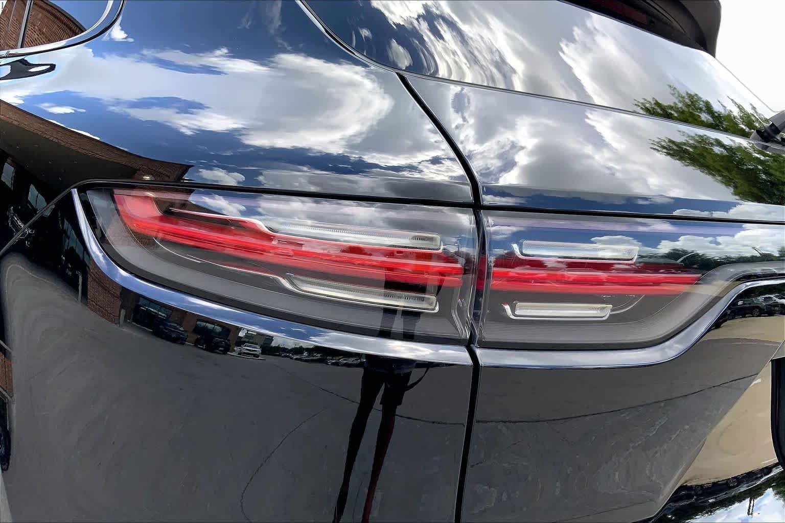 Used 2021 Jet Black Metallic Porsche  image 28