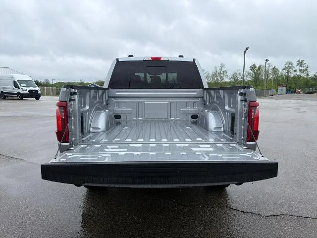 New 2026 Iconic Silver Metallic Ford XLT image 43