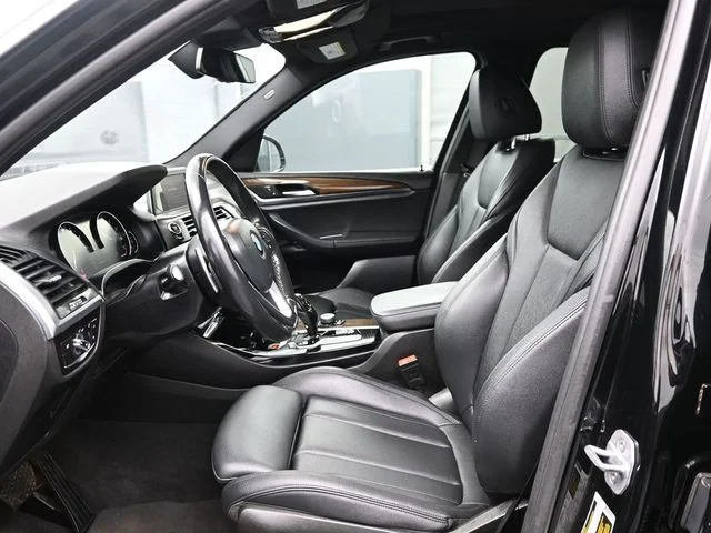 Used 2019 Black BMW sDrive30i image 7