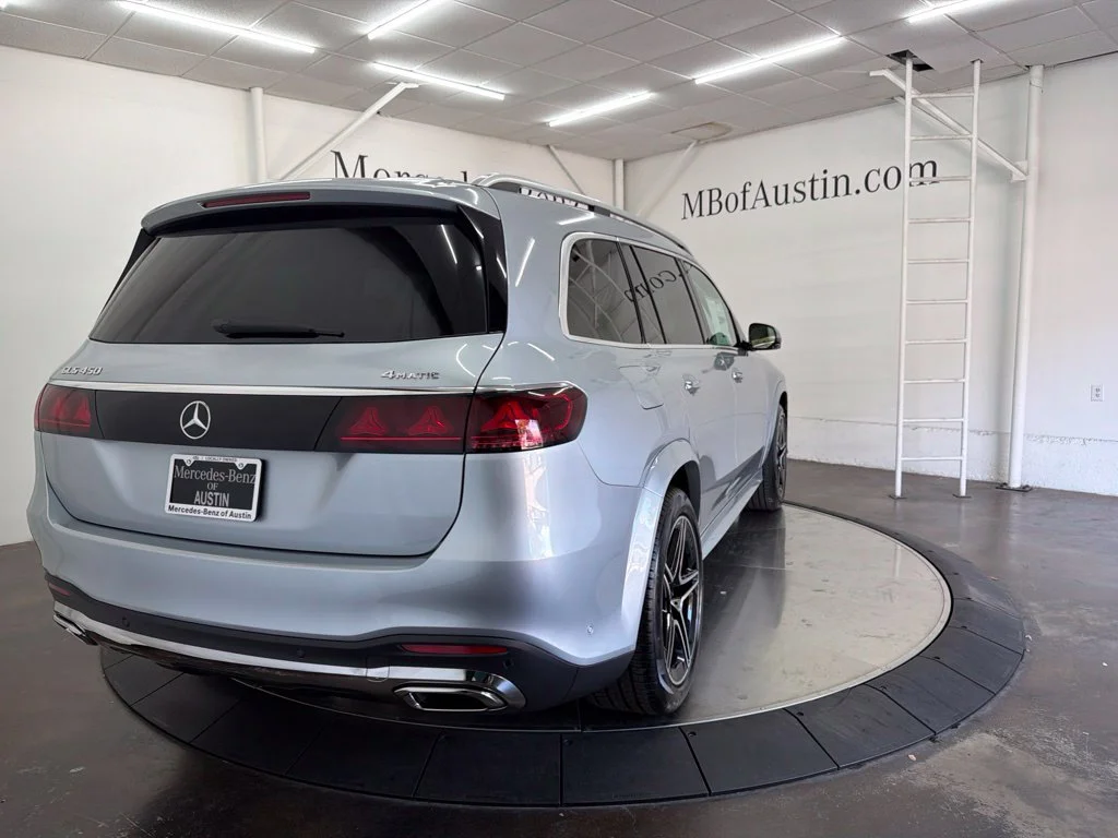 New 2027 Silver Mercedes-Benz GLS 450 image 7