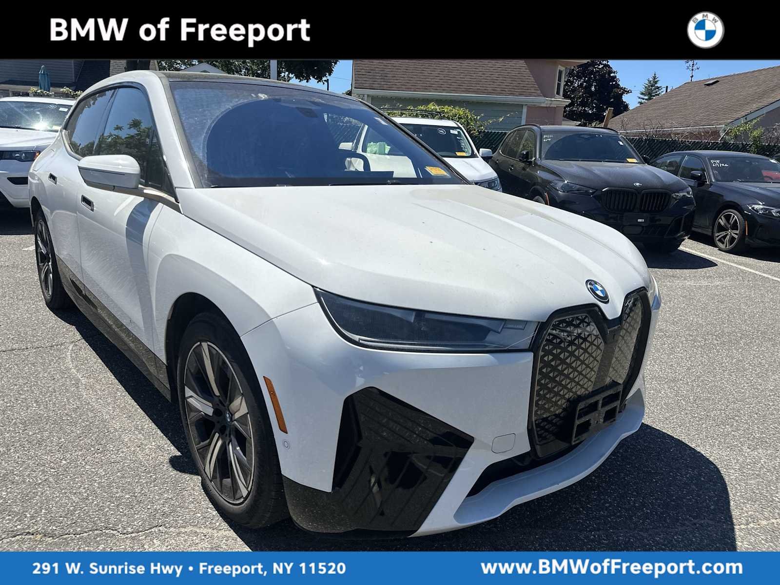 2023 BMW iX xDrive50's photo