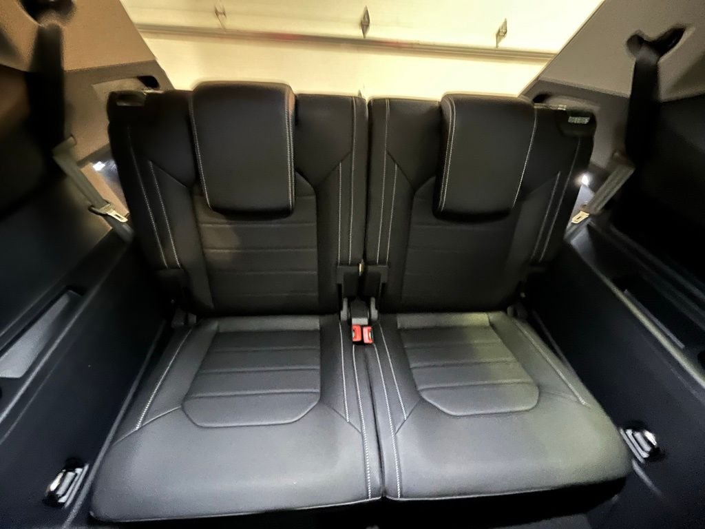 New 2026 White/off-white Volkswagen 2.0T SEL image 26