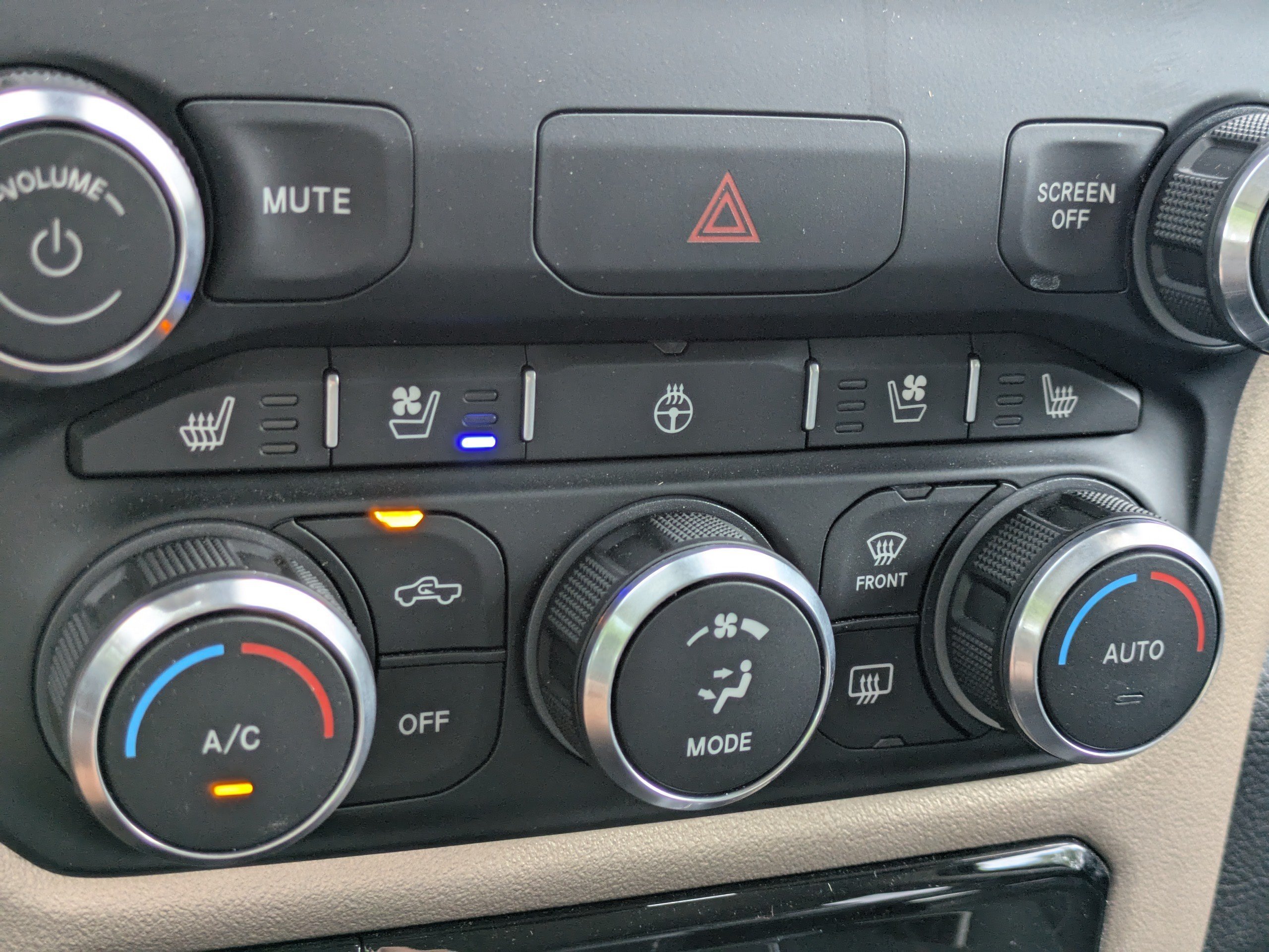 Used 2022 Flame Red Clearcoat Ram Laramie image 27