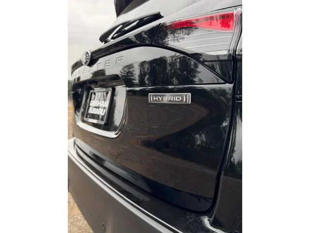 New 2026 CRYSTAL BLACK SILICA Subaru Touring Hybrid image 35