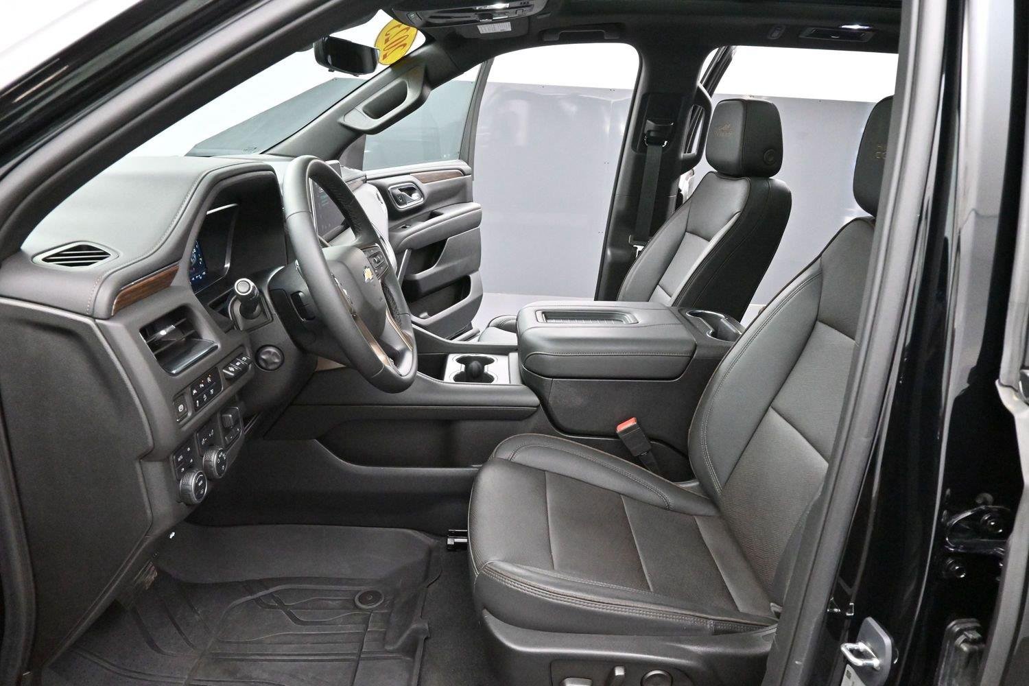 Used 2023 BLACK Chevrolet High Country image 12