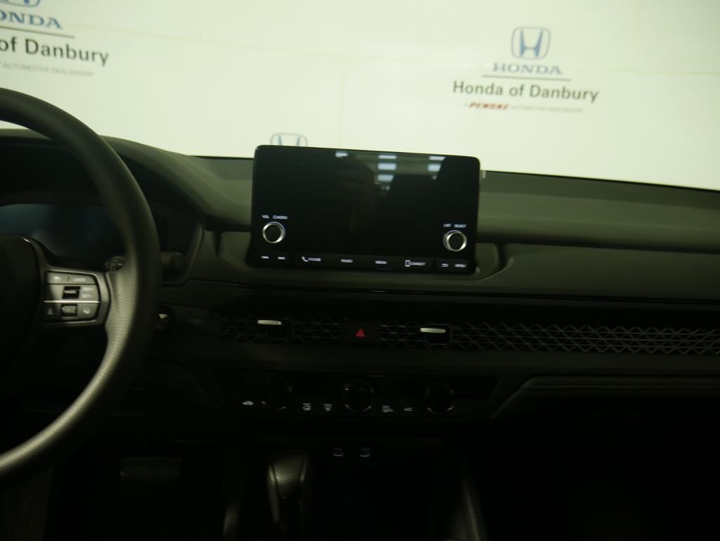 New 2026 Urban Gray Pearl Honda SE image 13