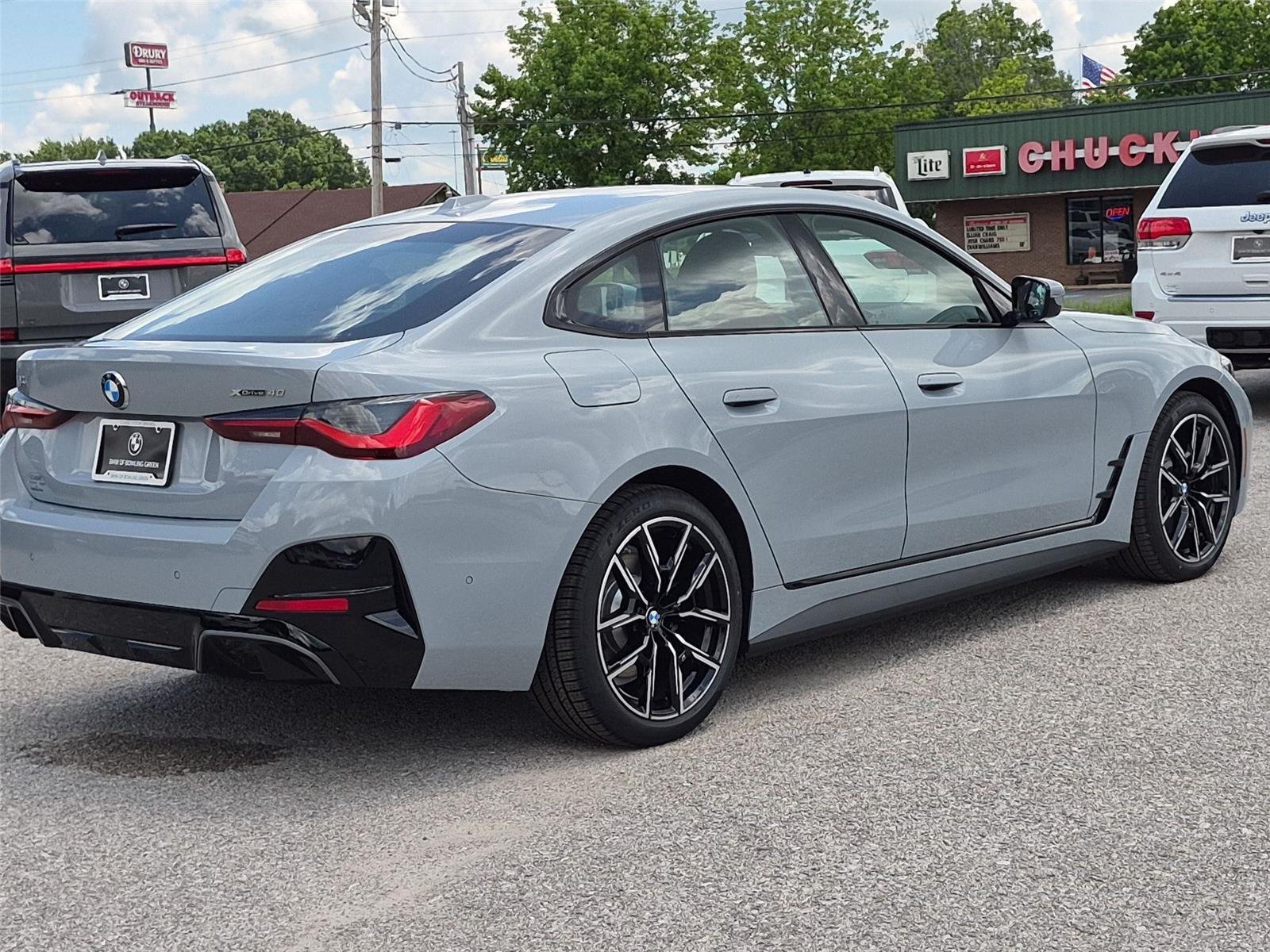 New 2026 Brooklyn Grey Metallic BMW xDrive40 image 5