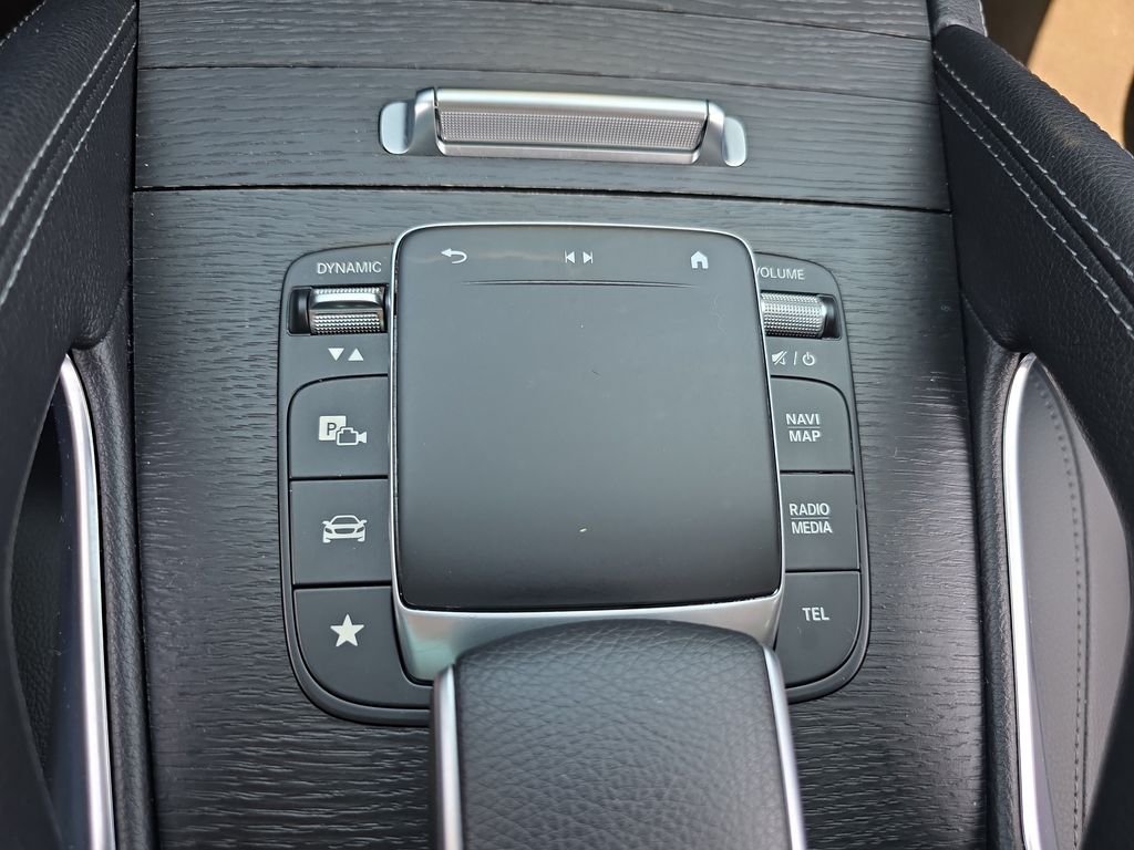 Certified Used 2022 White Mercedes-Benz GLE 350 image 25