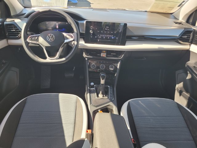 Used 2025 Black Volkswagen 1.5T S image 16