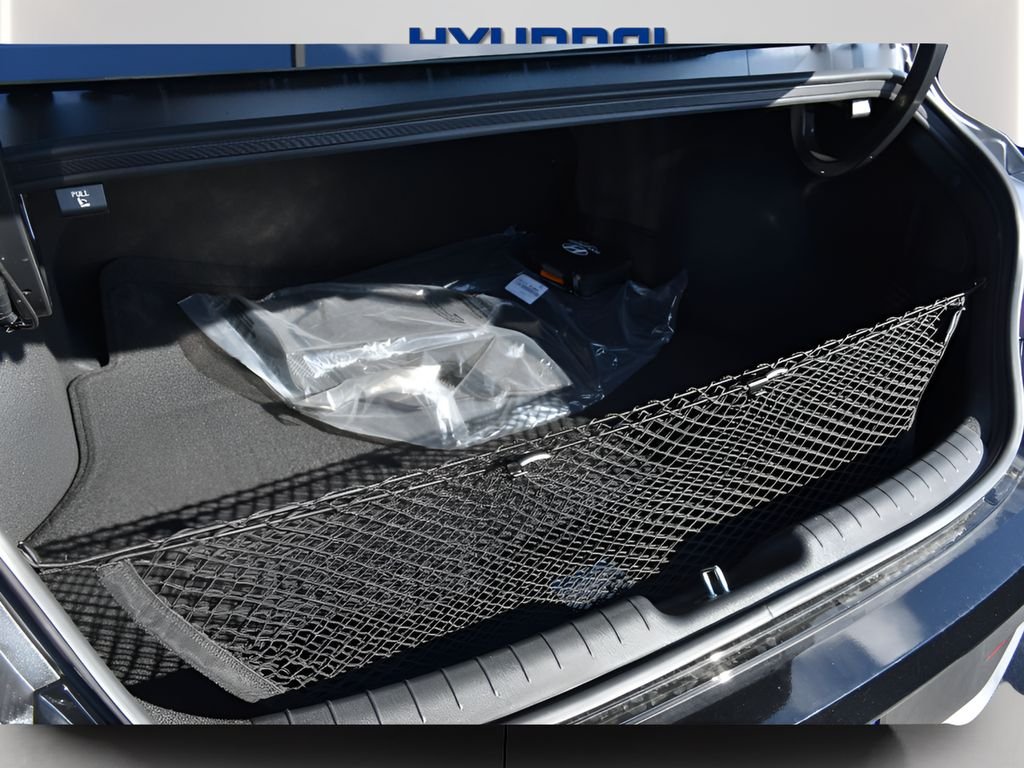 2026 Hyundai Elantra SEL Sport - Photo 12