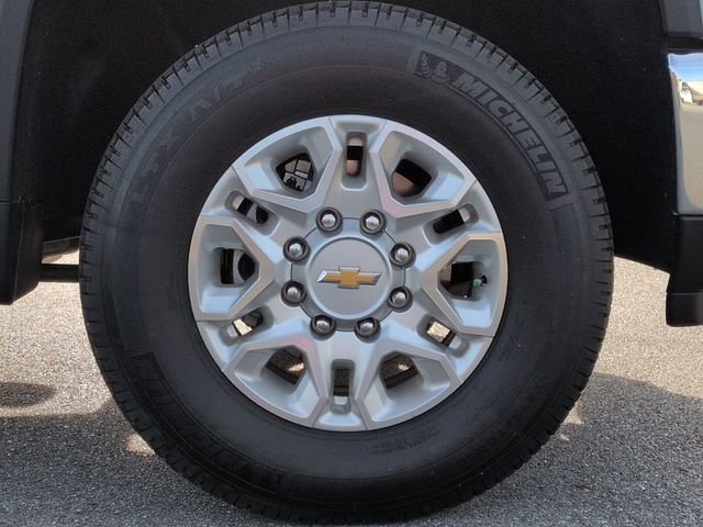 2025 Chevrolet Silverado 2500HD LT - Photo 11
