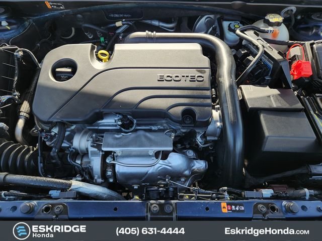 Used 2022 Blue Chevrolet LT image 31