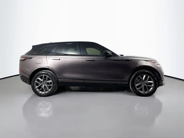 Certified Used 2026 Gray Land Rover Dynamic SE image 4