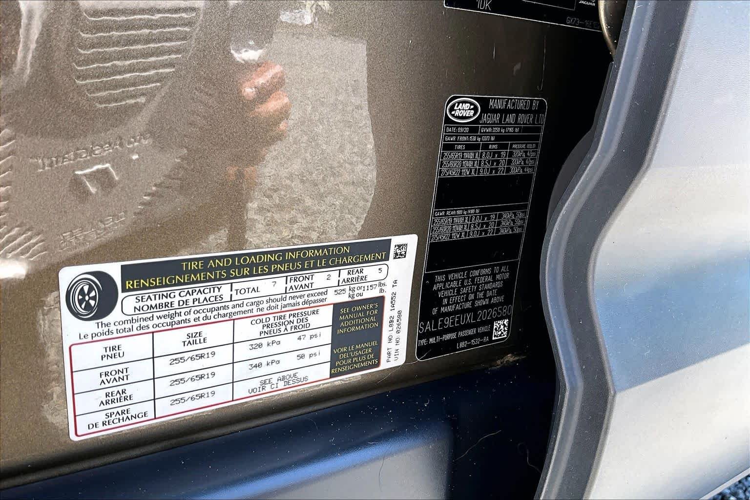 Used 2020 Gondwana Stone Metallic Land Rover HSE image 37